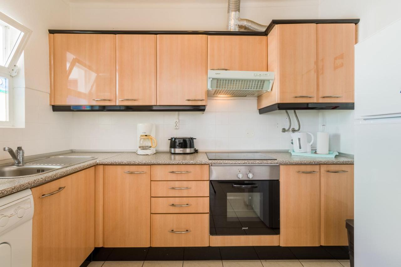 Apartment Centeanes Sol Карвоейру Екстер'єр фото